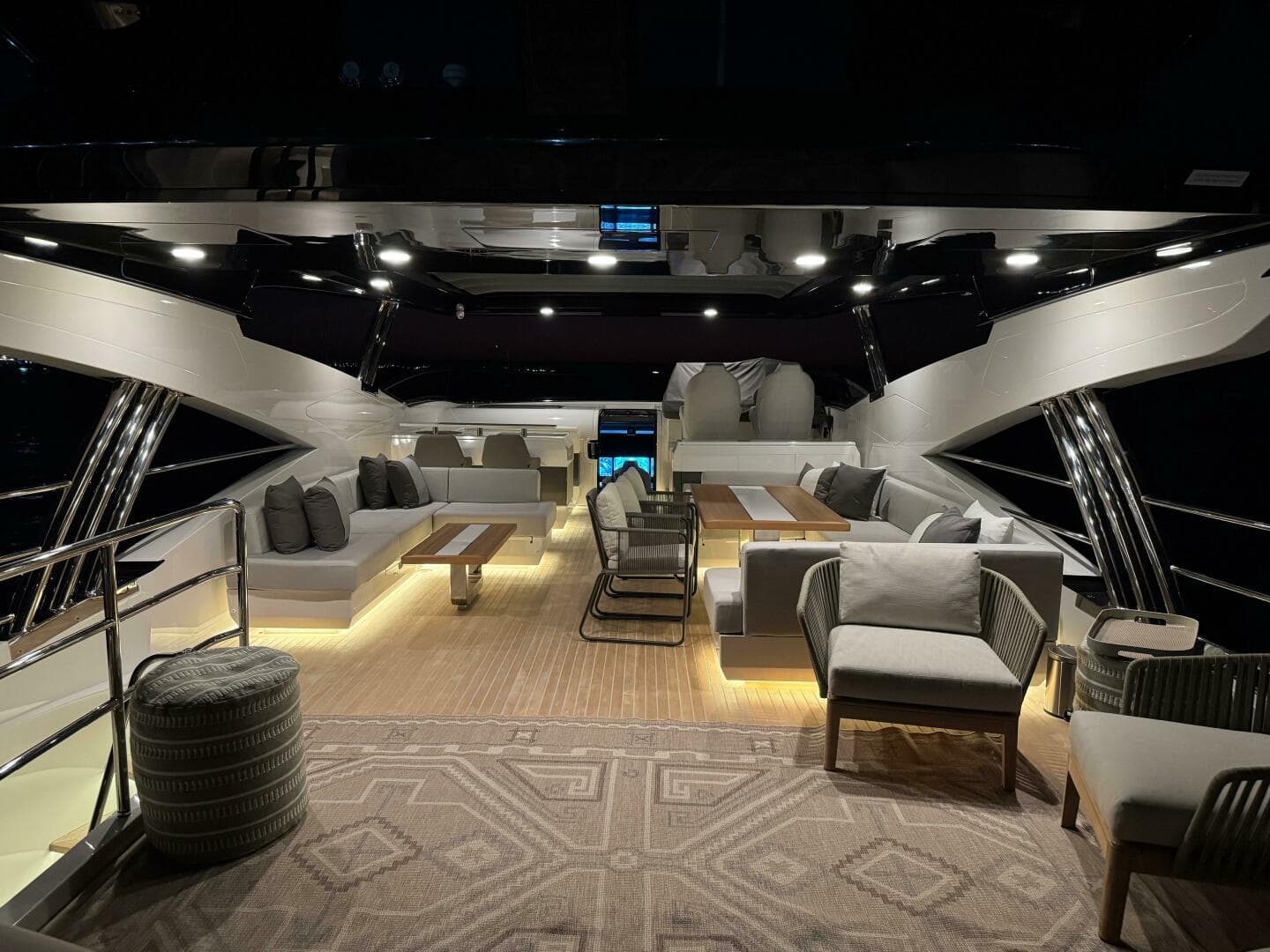 2023 Pearl 95 — photo 20