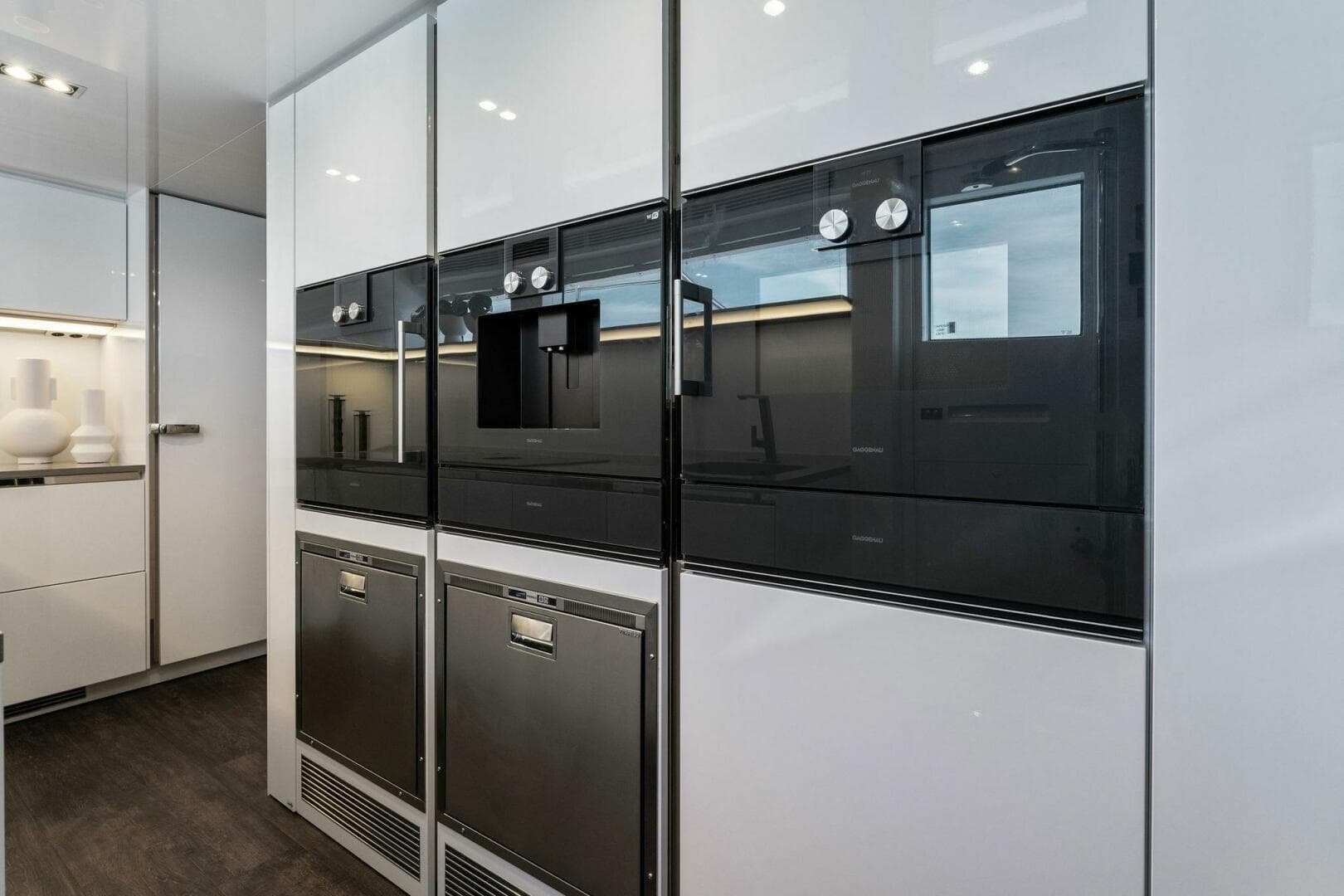 2023 Pearl 95 — photo 33