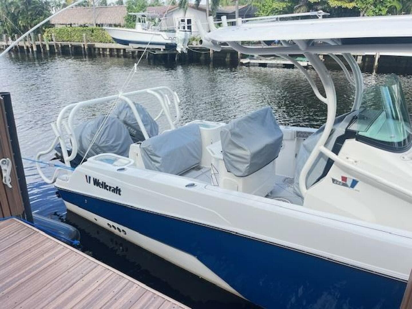 2019 Wellcraft 262 F CC — photo 3