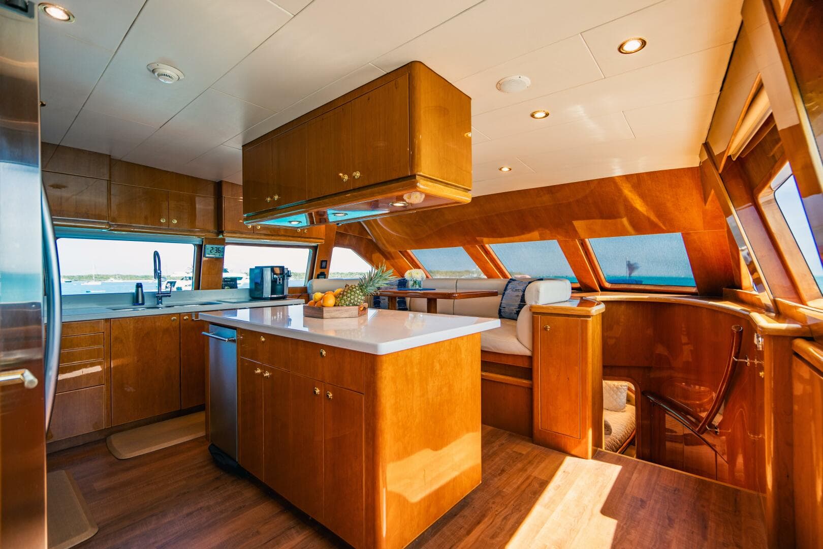 2005 Hargrave — photo 9