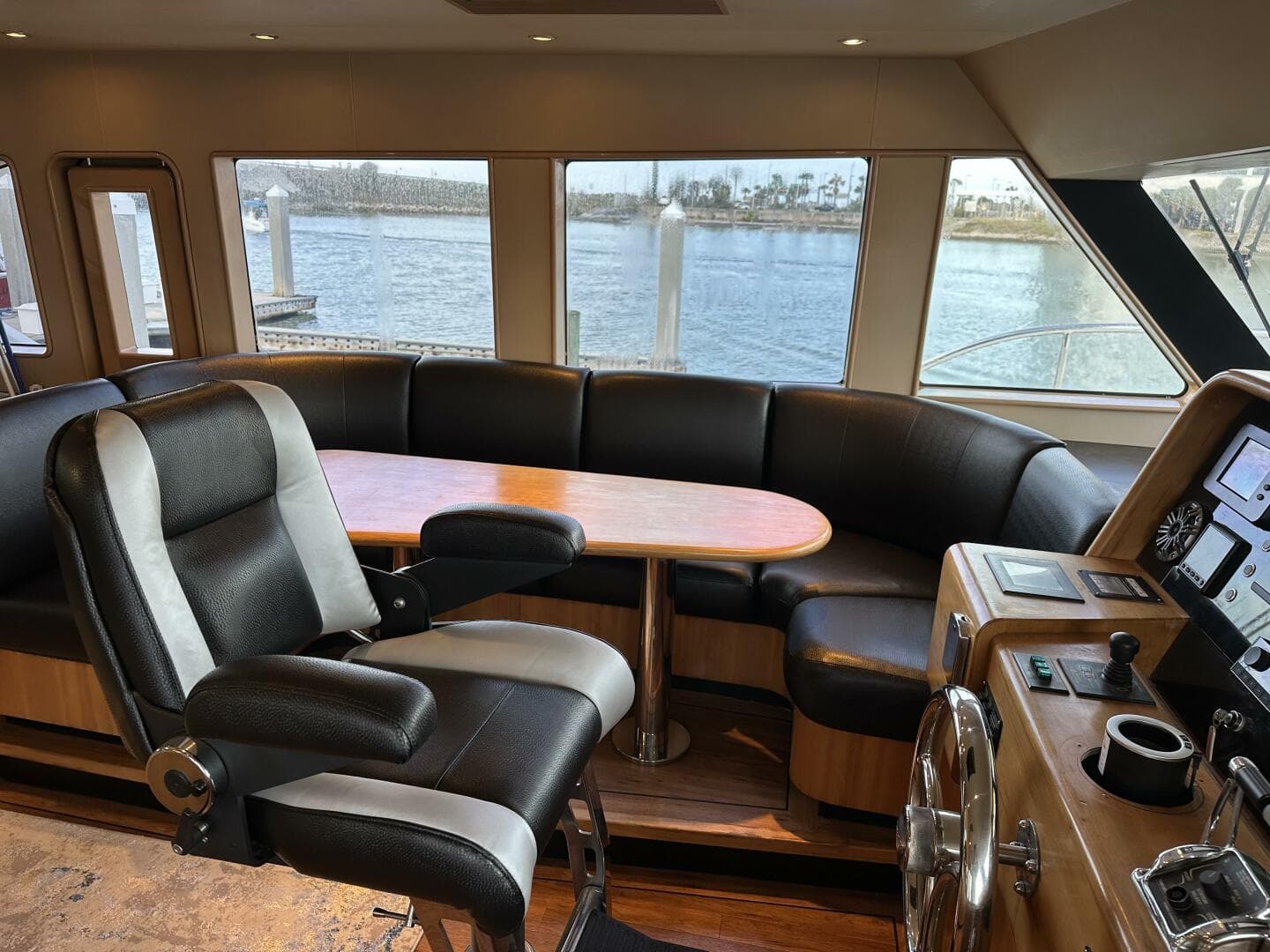 2004 Cheoy Lee — photo 52