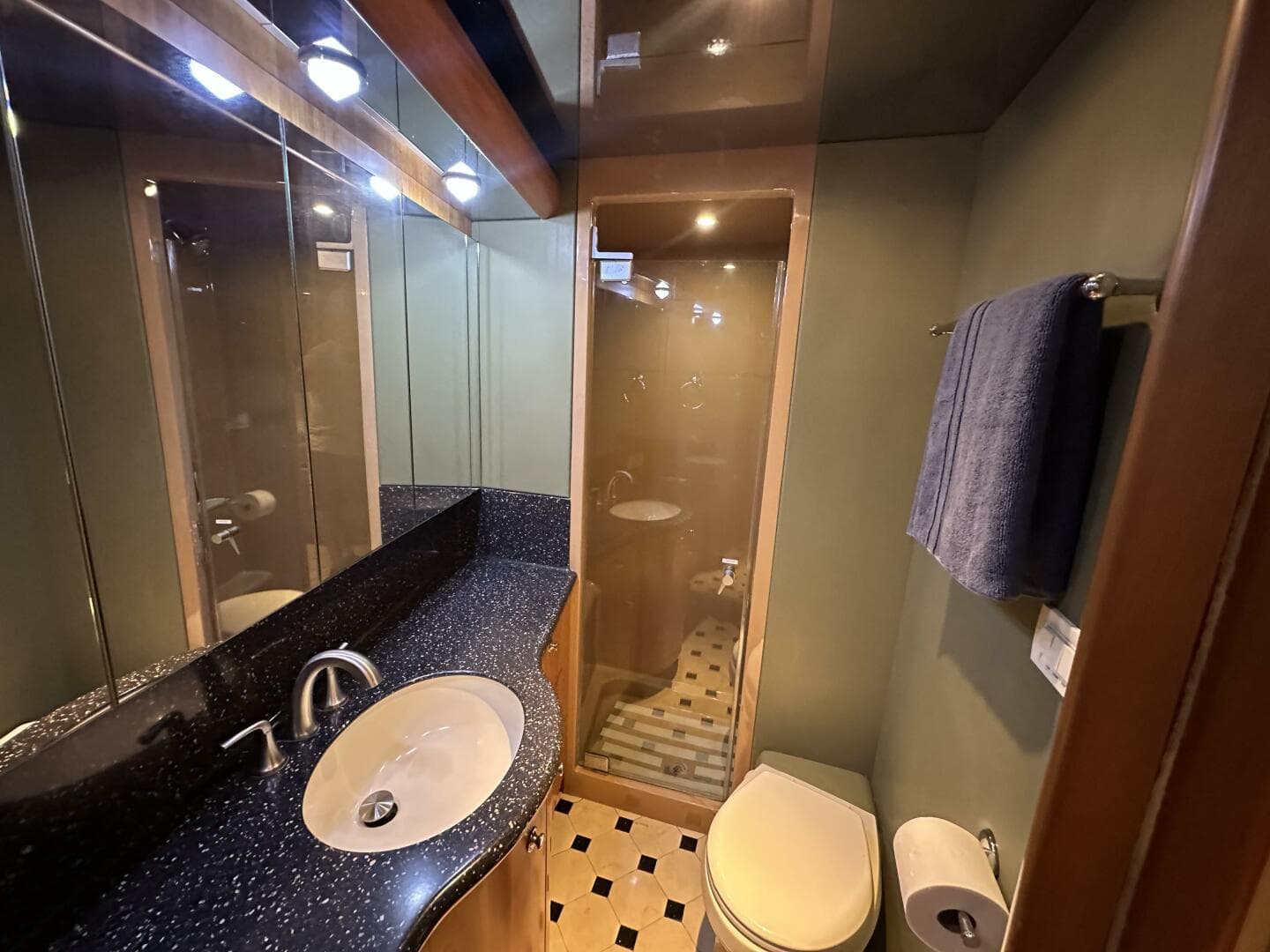 2004 Cheoy Lee — photo 83