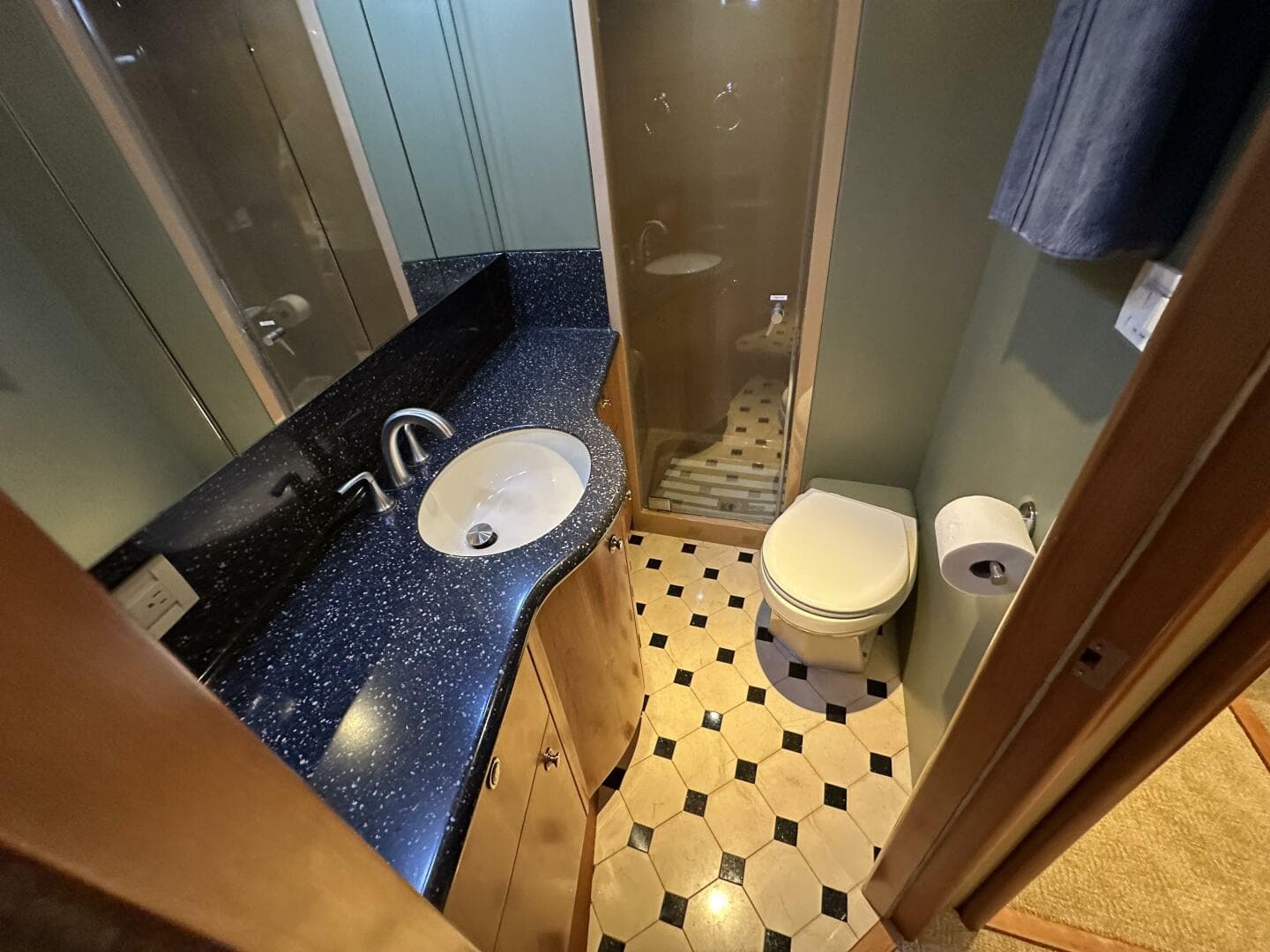 2004 Cheoy Lee — photo 82