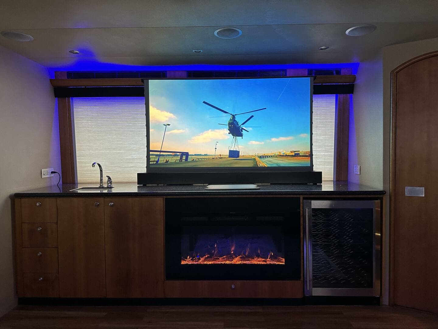 2004 Cheoy Lee — photo 87