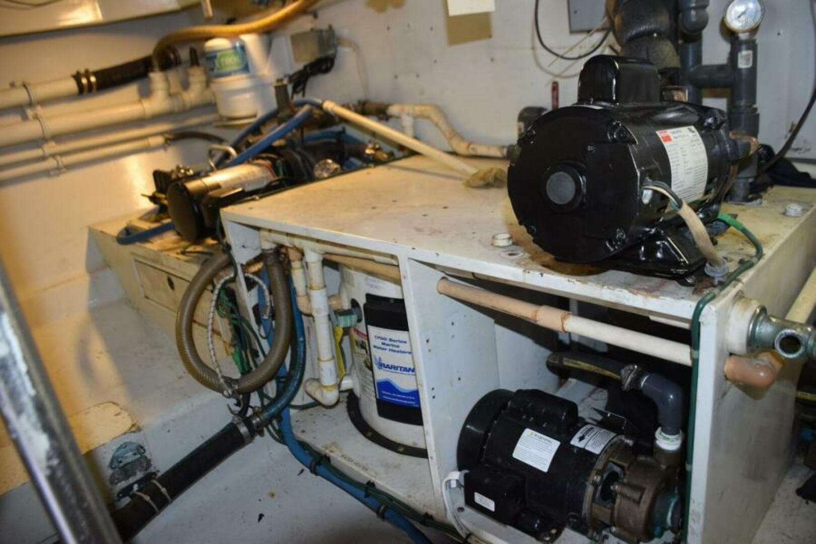 1990 Sunny Briggs Flybridge Sportfish — photo 49