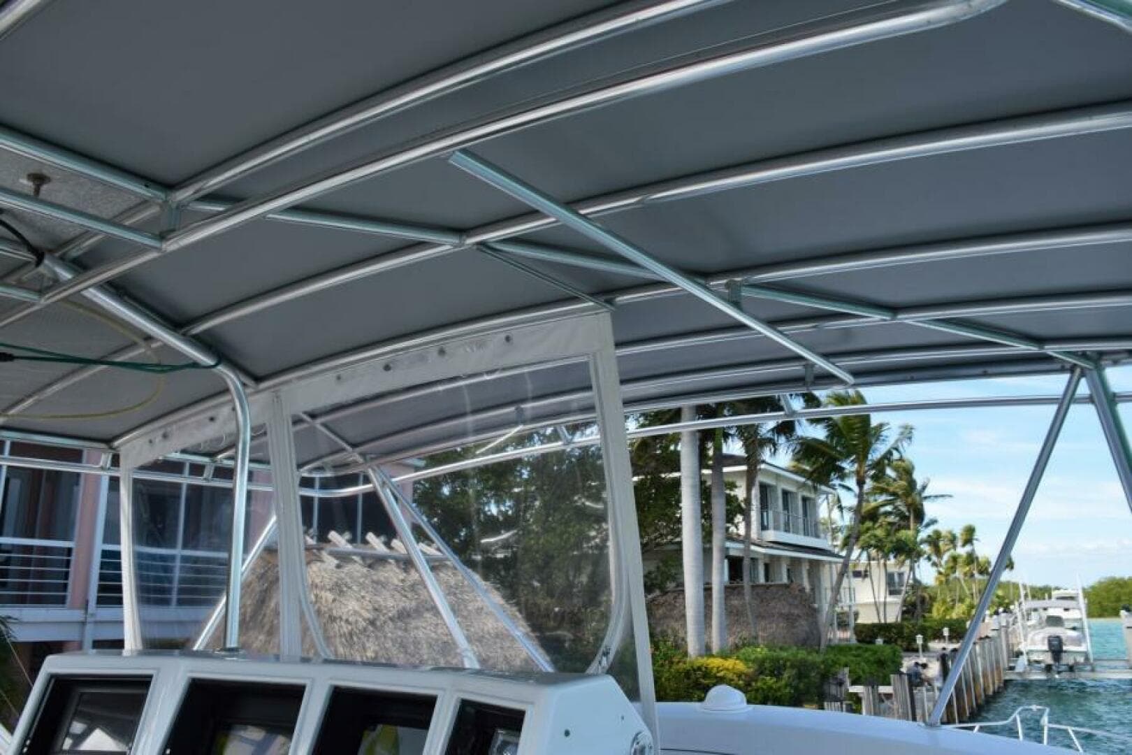 1990 Sunny Briggs Flybridge Sportfish — photo 41