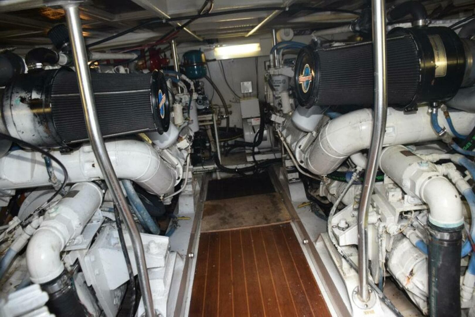 1990 Sunny Briggs Flybridge Sportfish — photo 43