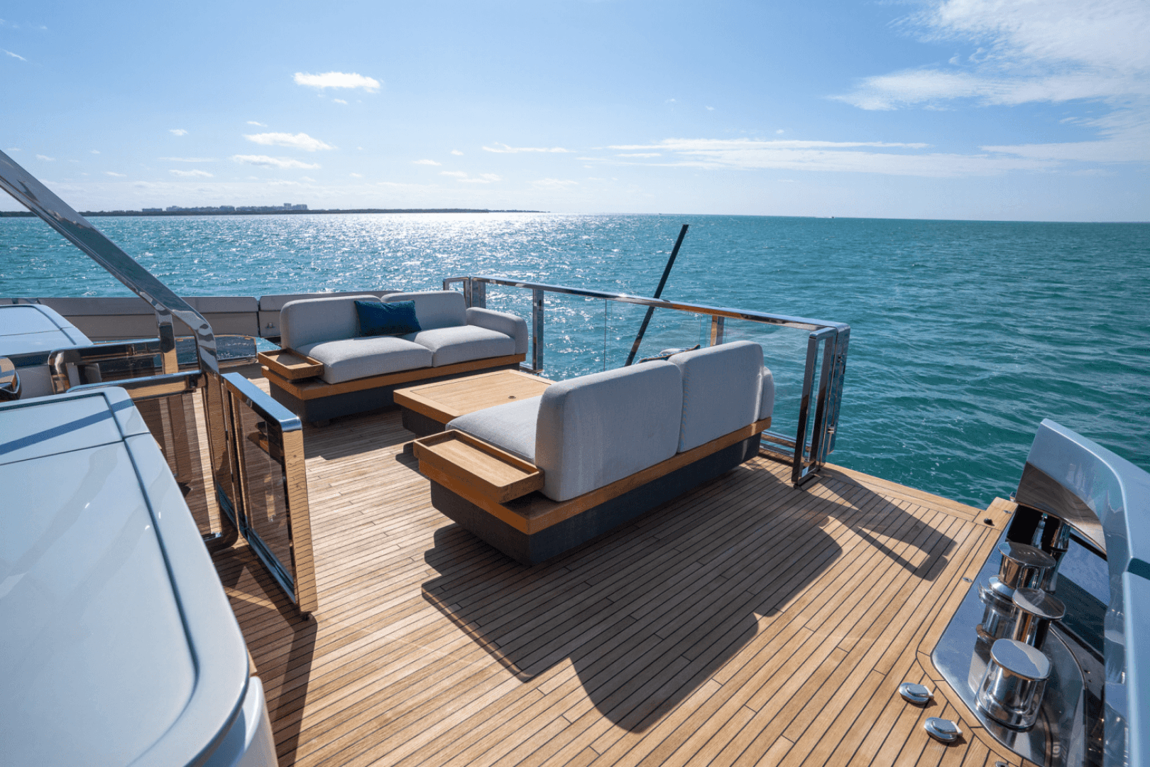 2022 Azimut S10 — photo 55