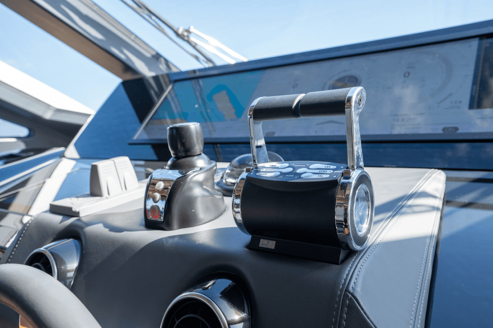 2022 Azimut S10 — photo 33