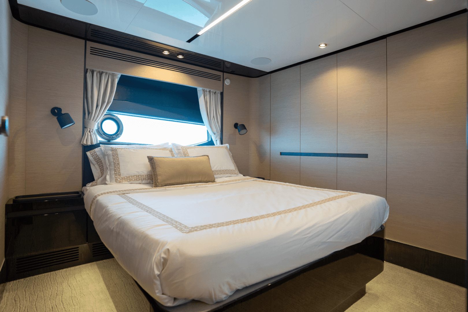 2022 Azimut S10 — photo 22