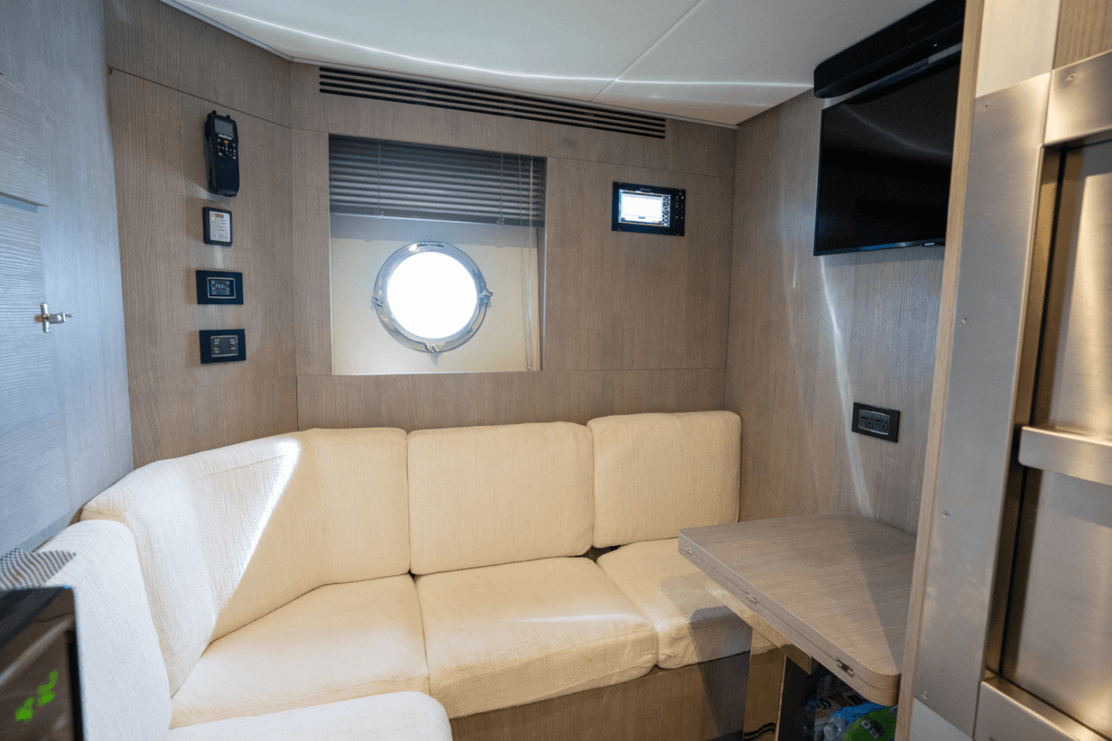 2022 Azimut S10 — photo 62