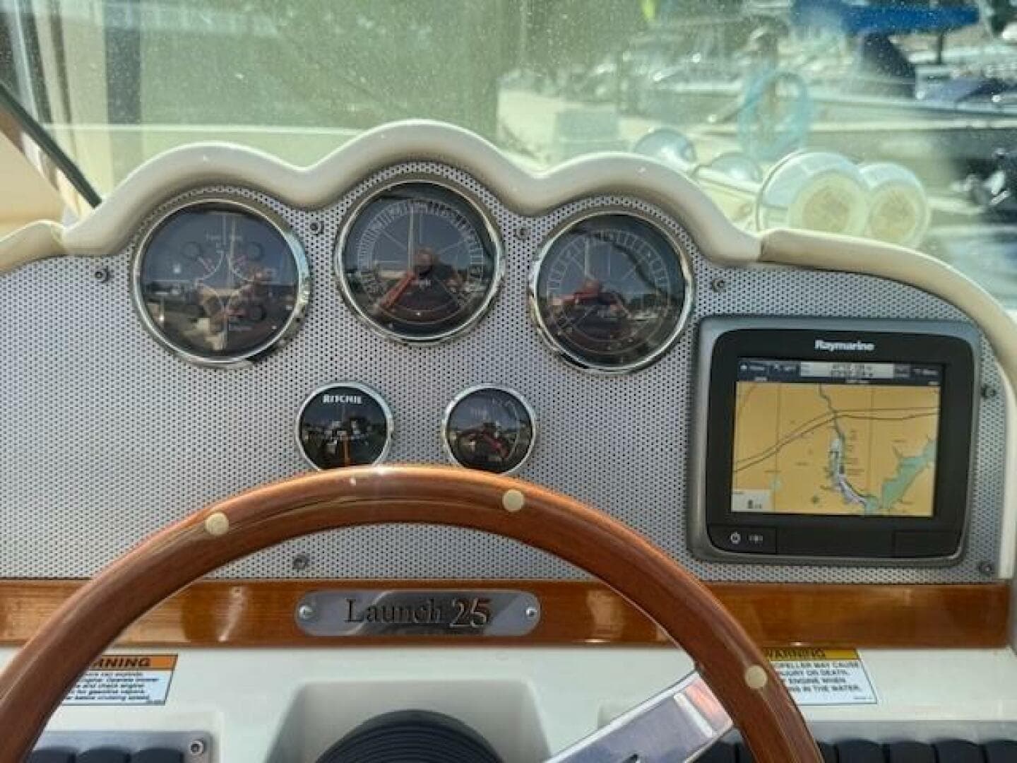 2014 Chris-Craft Launch — photo 10