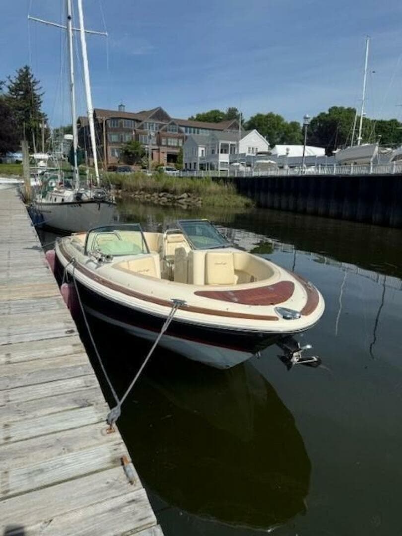 2014 Chris-Craft Launch — photo 5