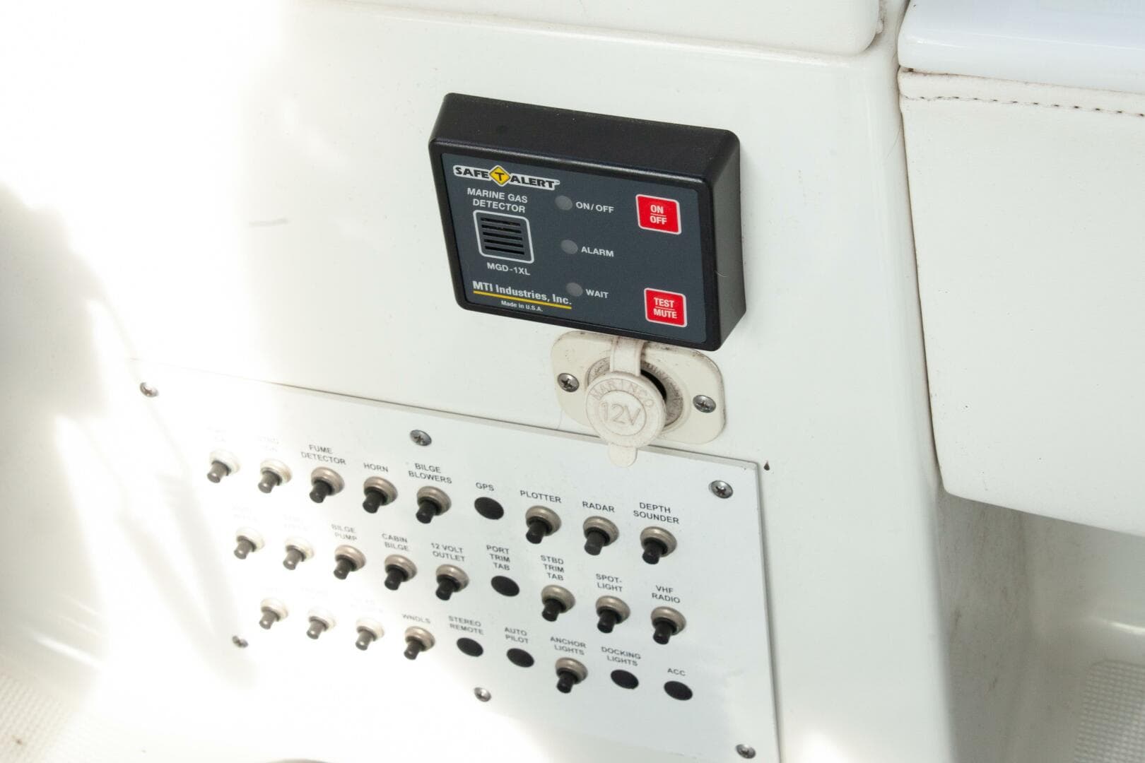 2006 Formula 31 Pc — photo 24