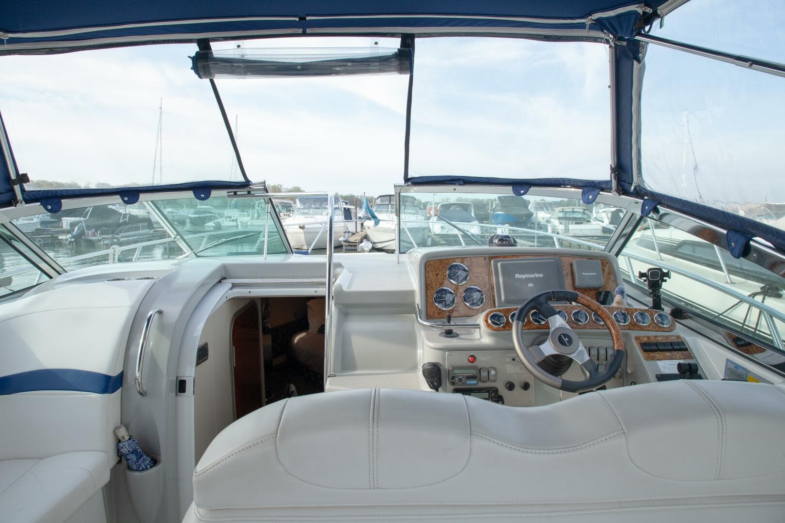 2006 Formula 31 Pc — photo 31