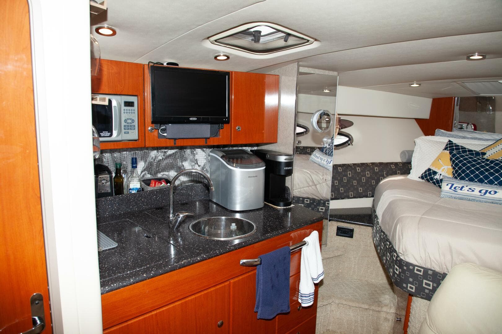 2006 Formula 31 Pc — photo 16