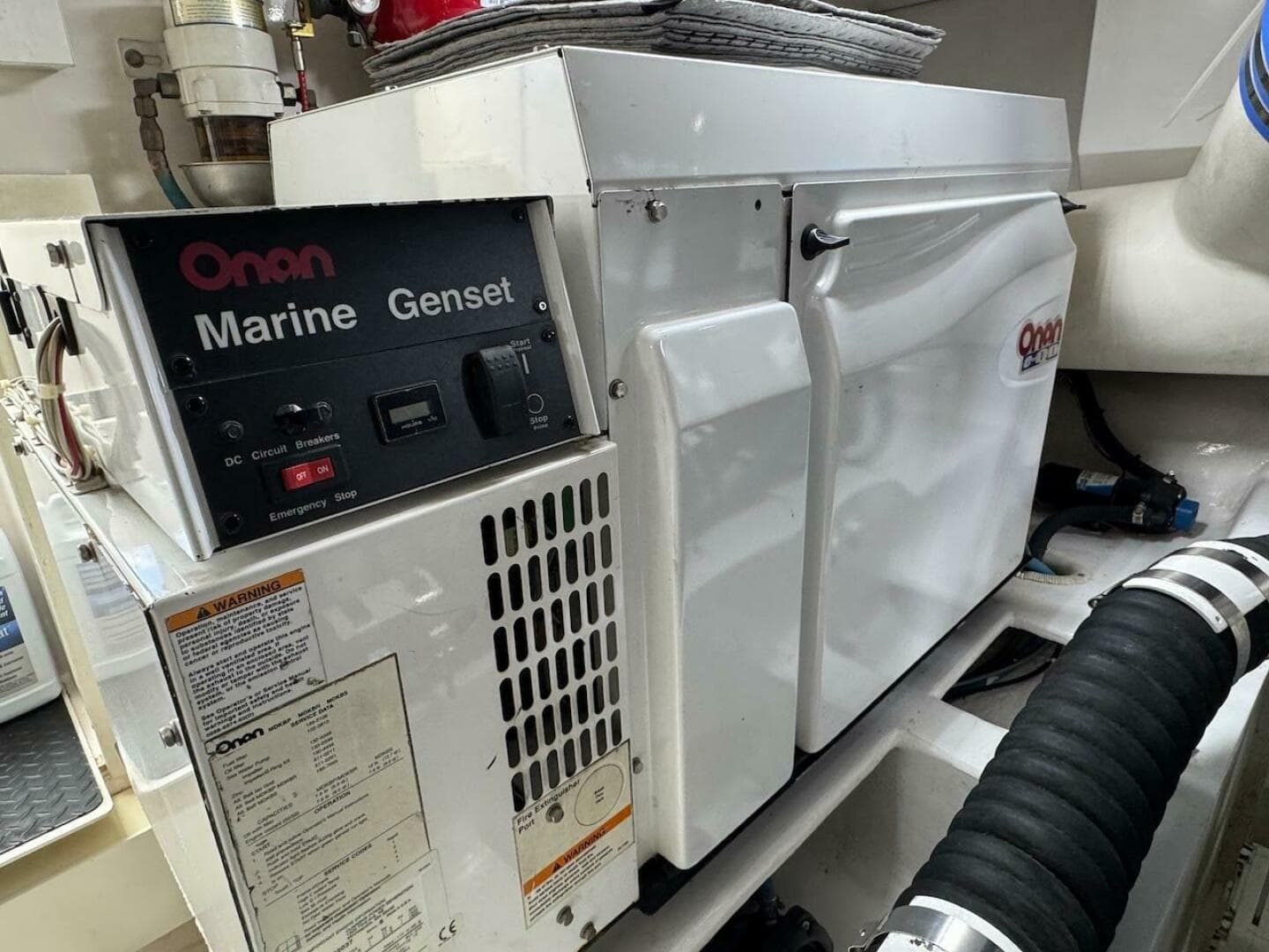 2007 Viking 52 Convertible — photo 51