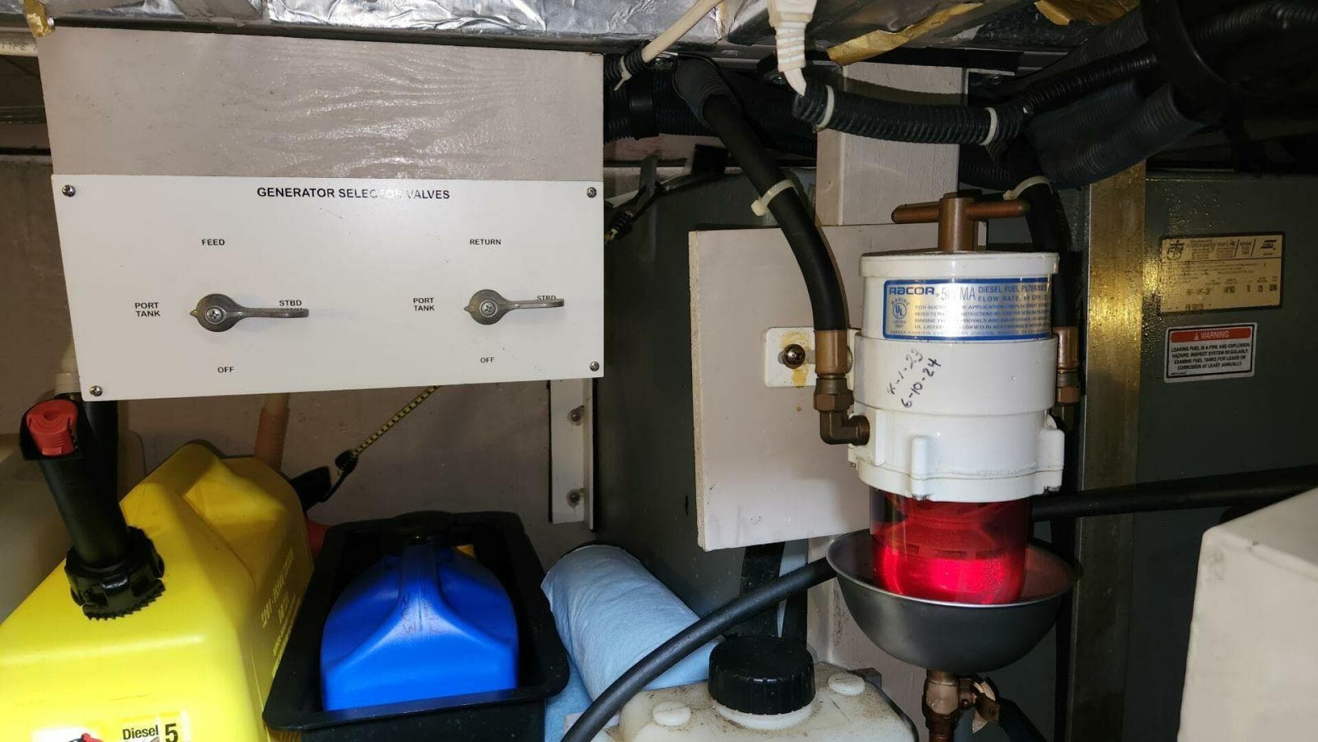 2004 Sea Ray 390 — photo 67