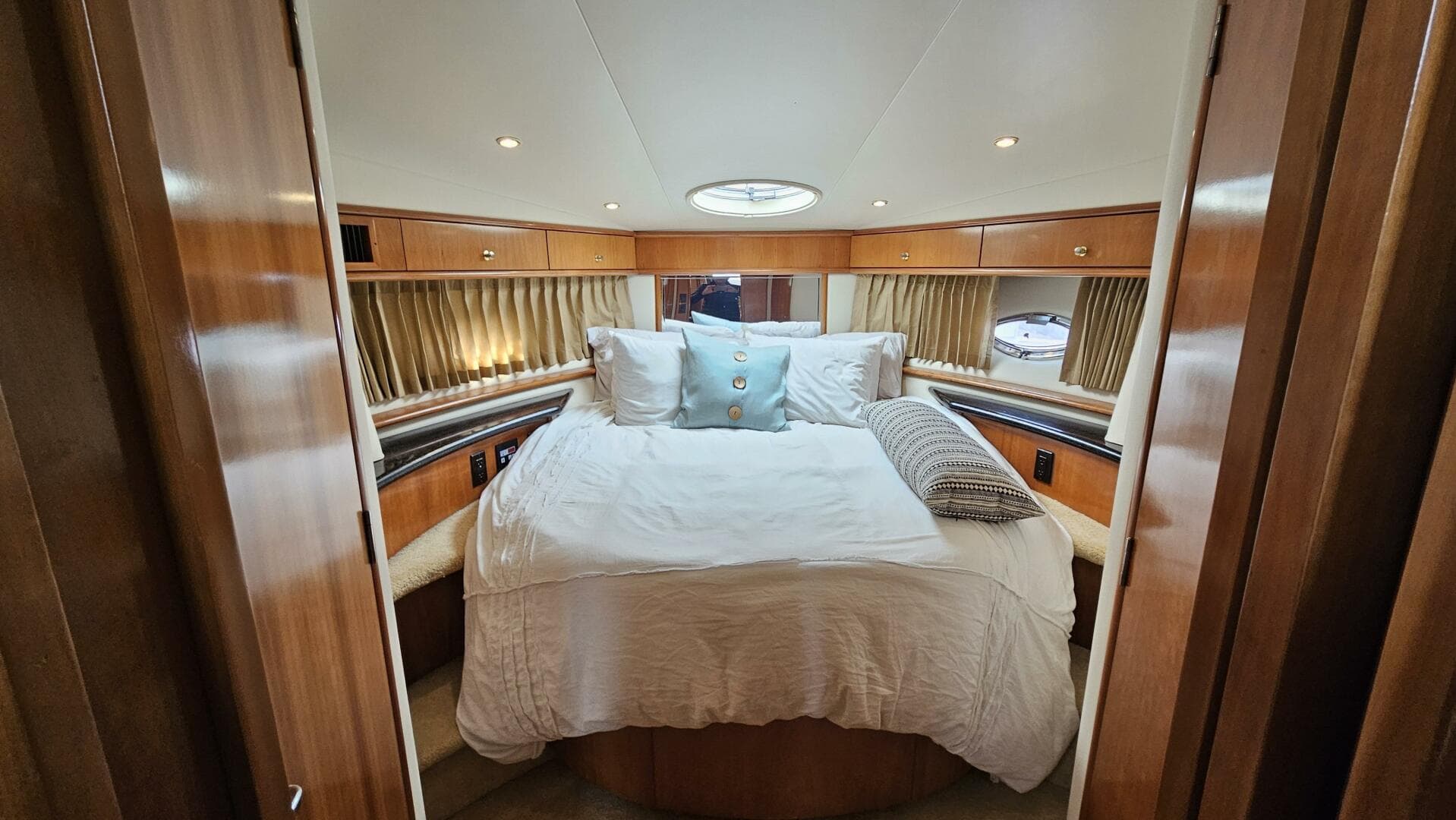 2002 Carver — photo 11