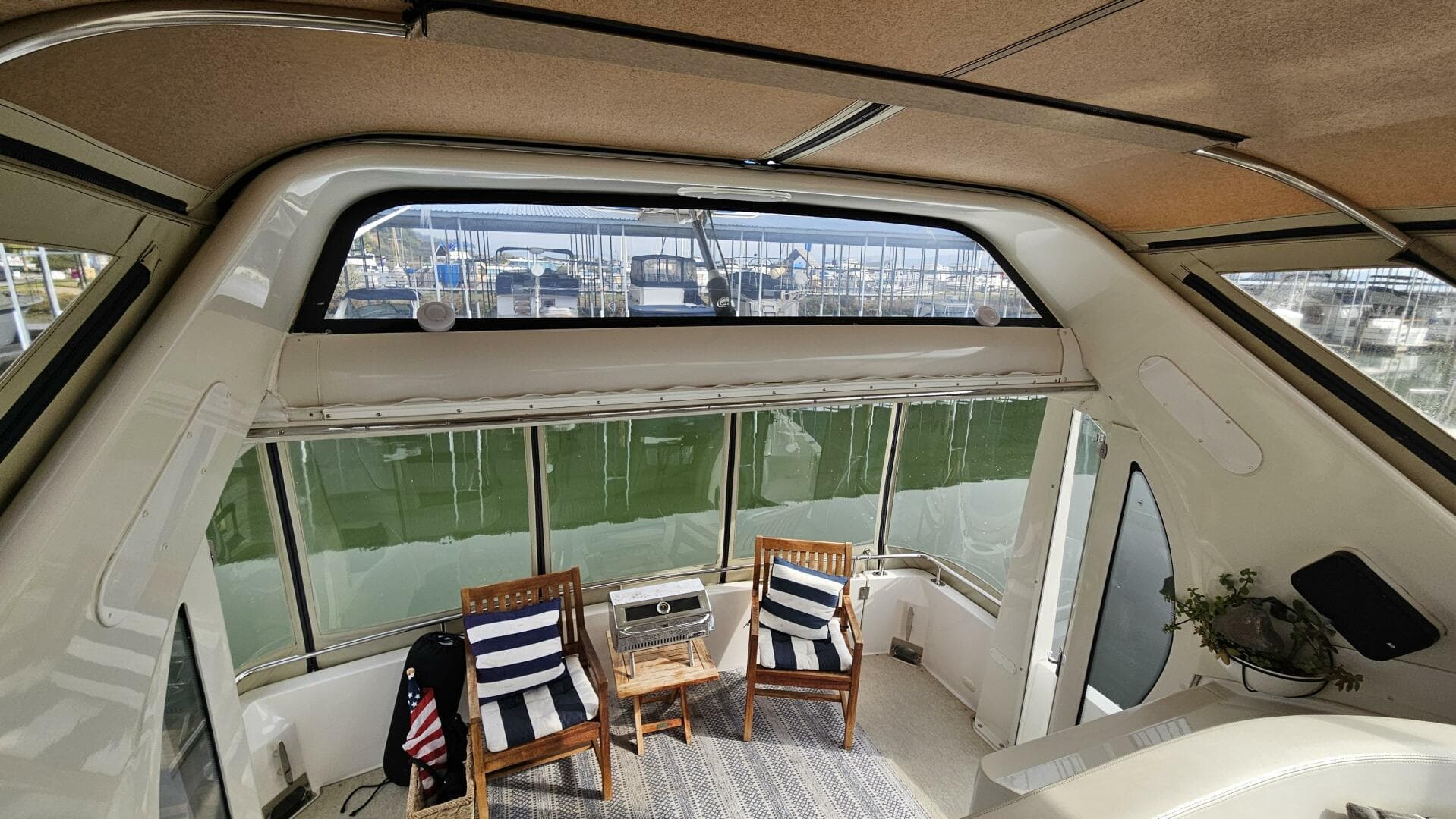 2002 Carver — photo 9