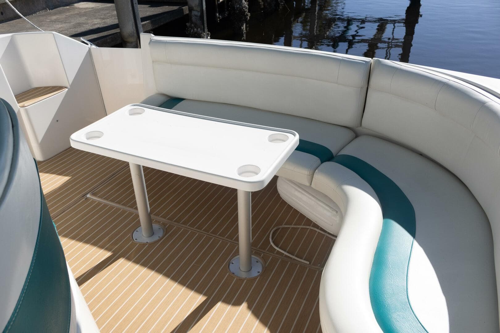 1995 Cruisers 3570 Esprit — photo 15