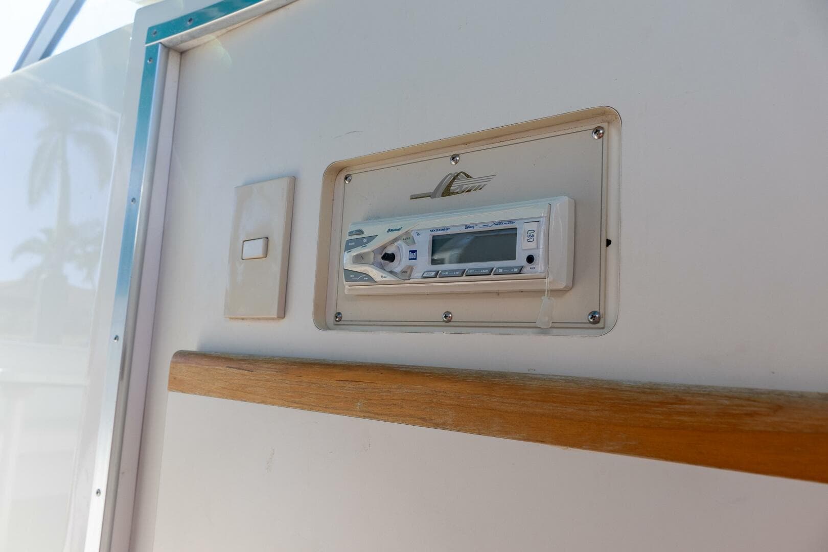 1995 Cruisers 3570 Esprit — photo 36