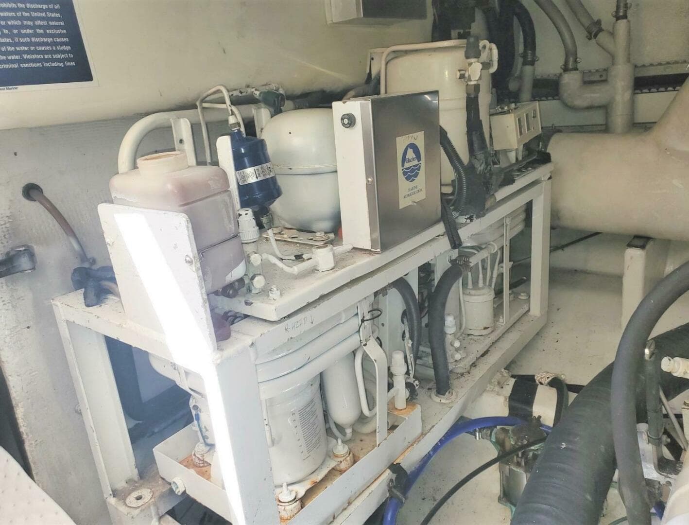 2003 Cabo Flybridge Sportfish — photo 12