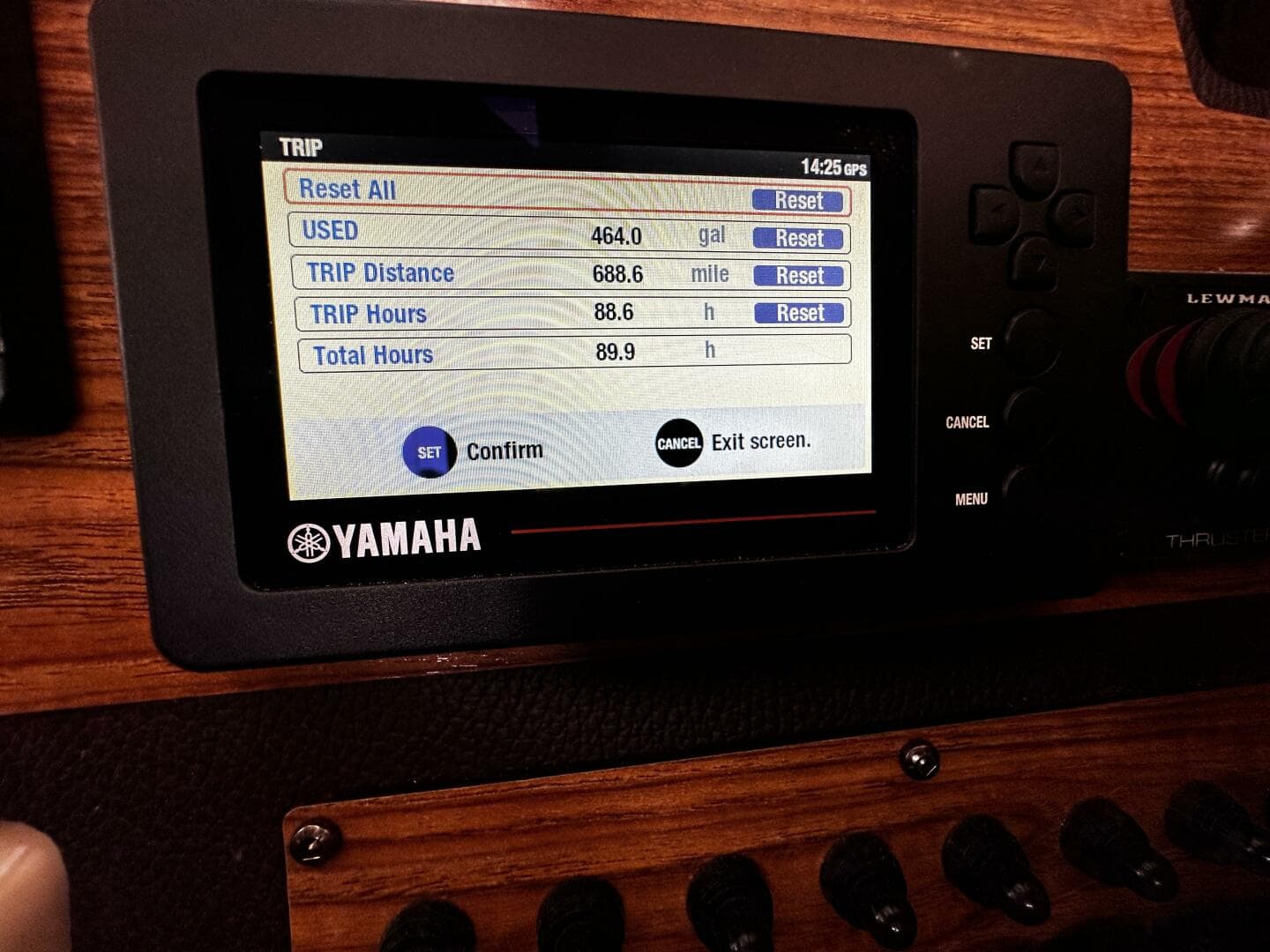 2019 Ranger Tugs R-23 — photo 21