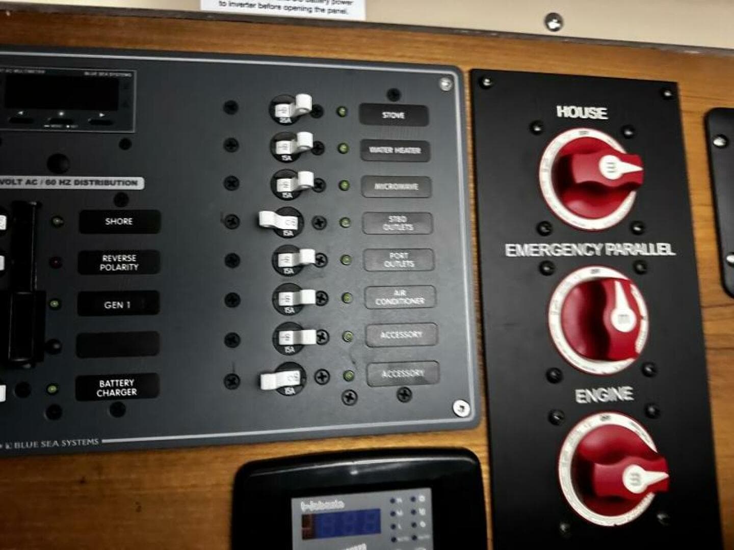 2019 Ranger Tugs R-23 — photo 32