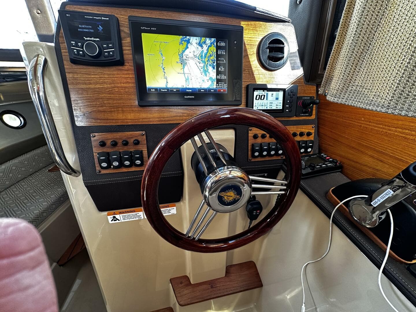 2019 Ranger Tugs R-23 — photo 17