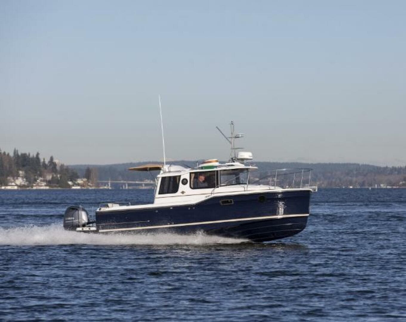 2019 Ranger Tugs R-23 — photo 6