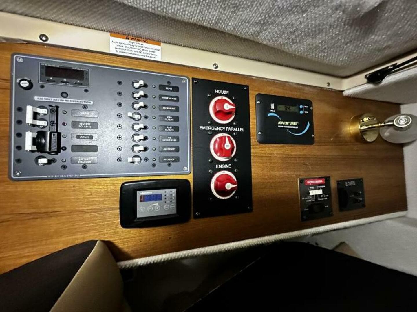 2019 Ranger Tugs R-23 — photo 30