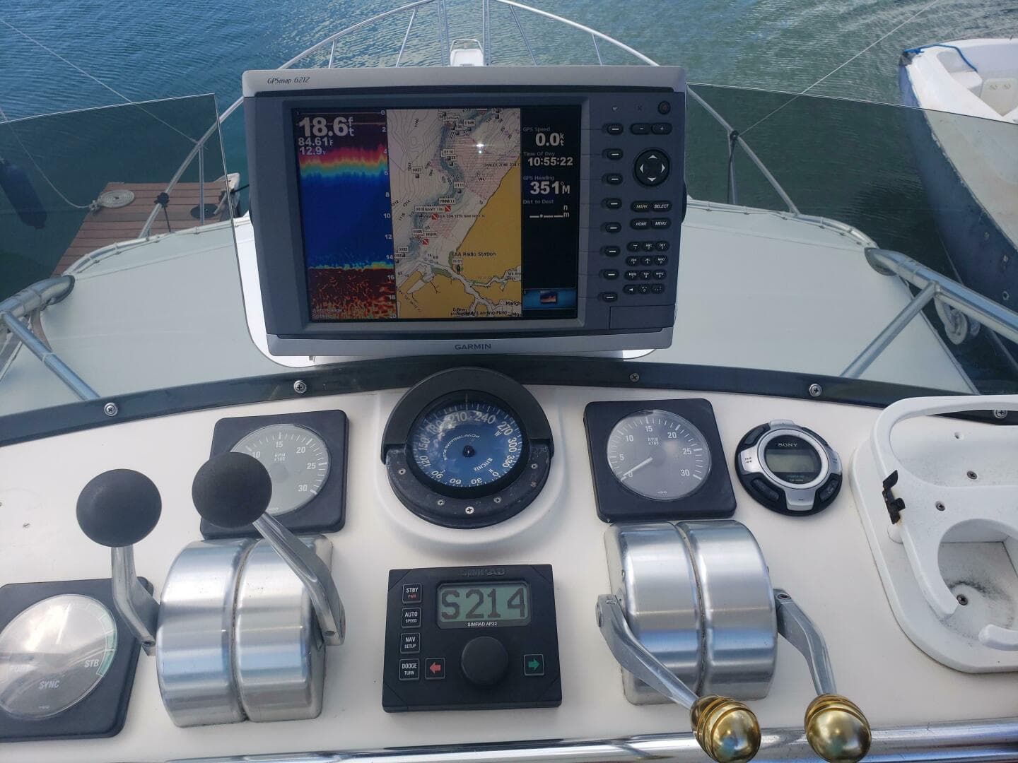 1999 Cabo Express Cruiser — photo 22