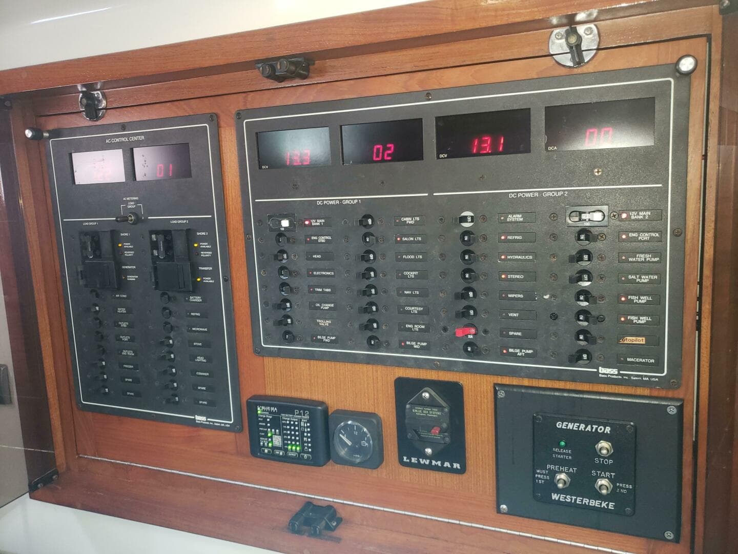 1999 Cabo Express Cruiser — photo 11