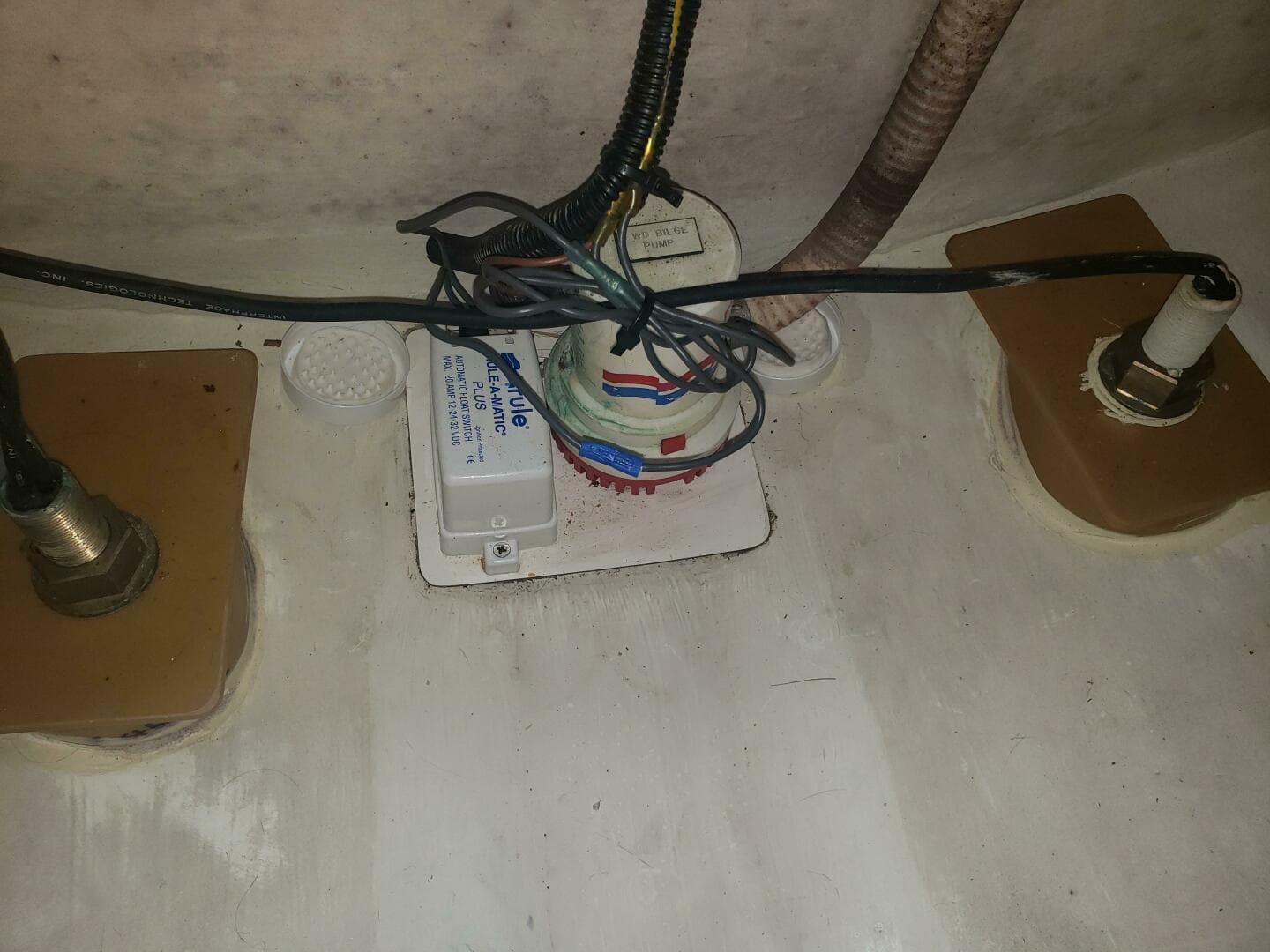 1999 Cabo Express Cruiser — photo 13