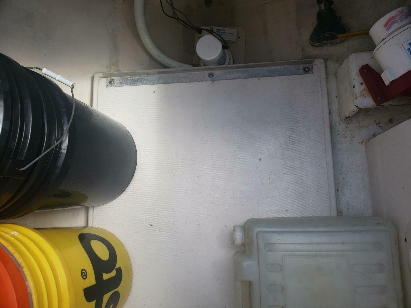 1999 Cabo Express Cruiser — photo 7