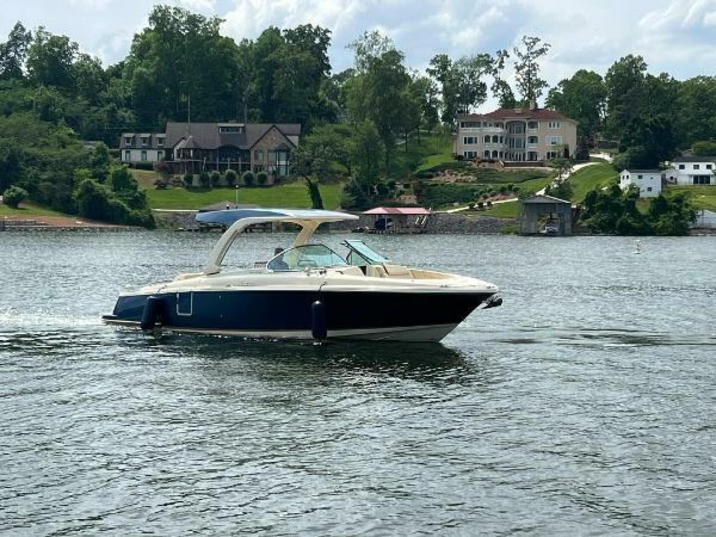 2020 Chris-Craft Launch 31 GT — photo 90