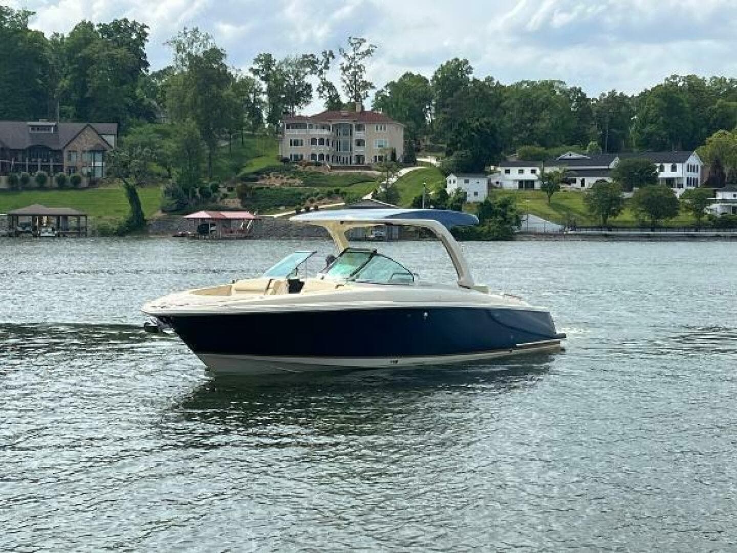 2020 Chris-Craft Launch 31 GT — photo 87