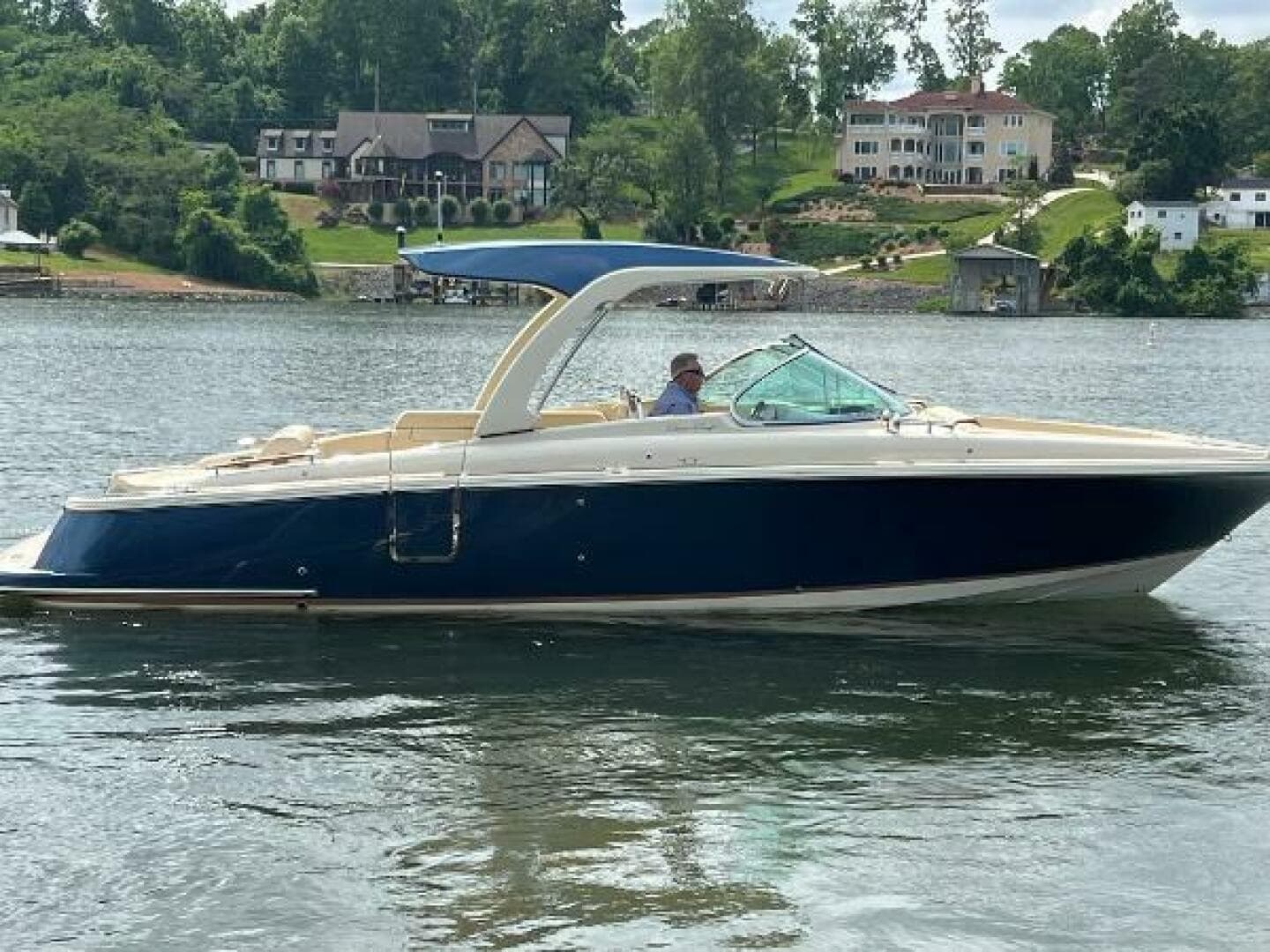 2020 Chris-Craft Launch 31 GT — photo 3