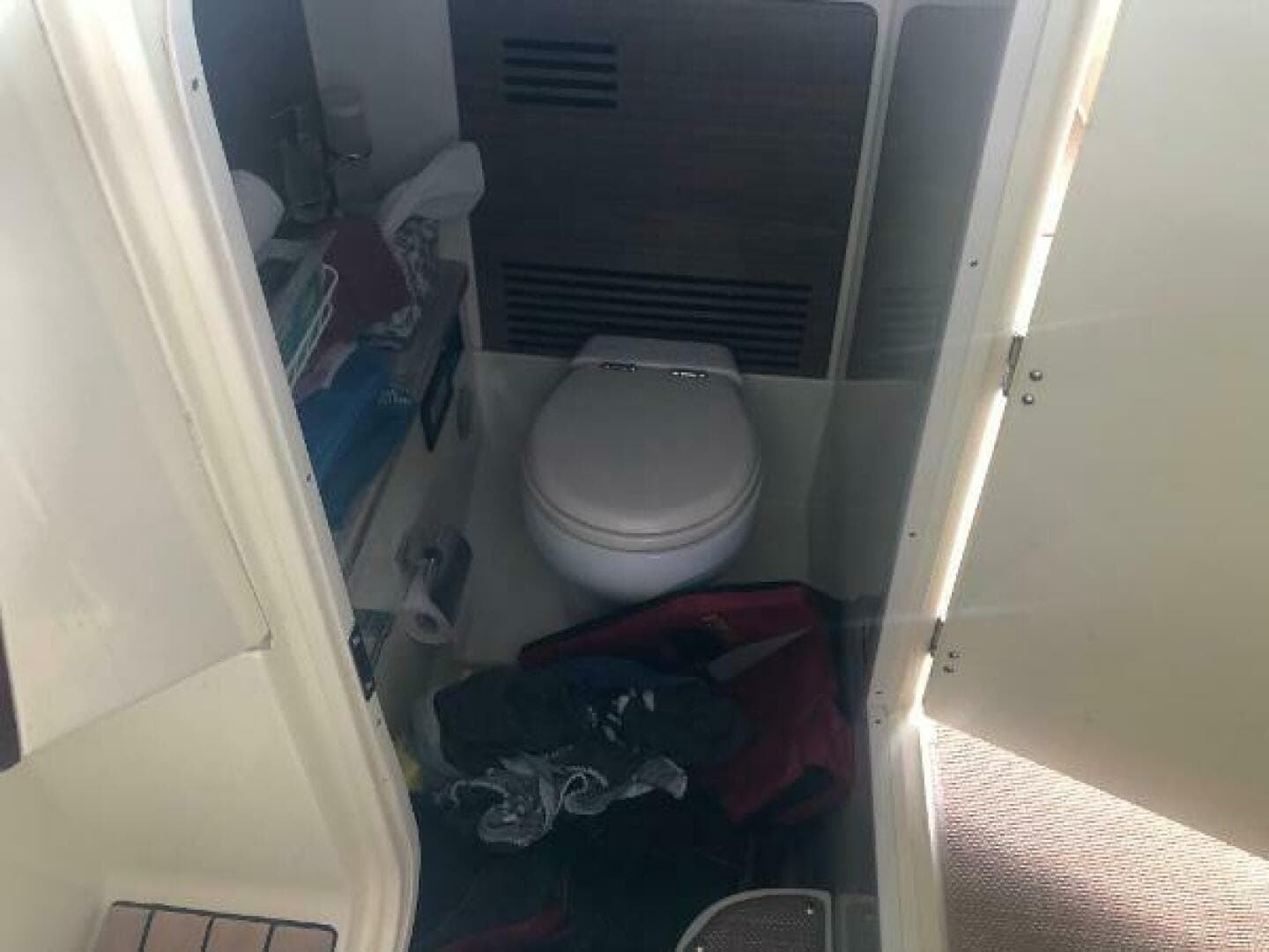 2020 Chris-Craft Launch 31 GT — photo 56