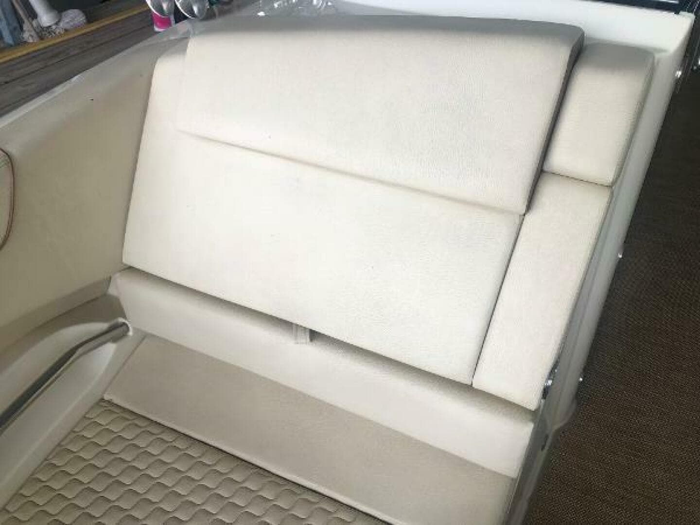 2020 Chris-Craft Launch 31 GT — photo 66