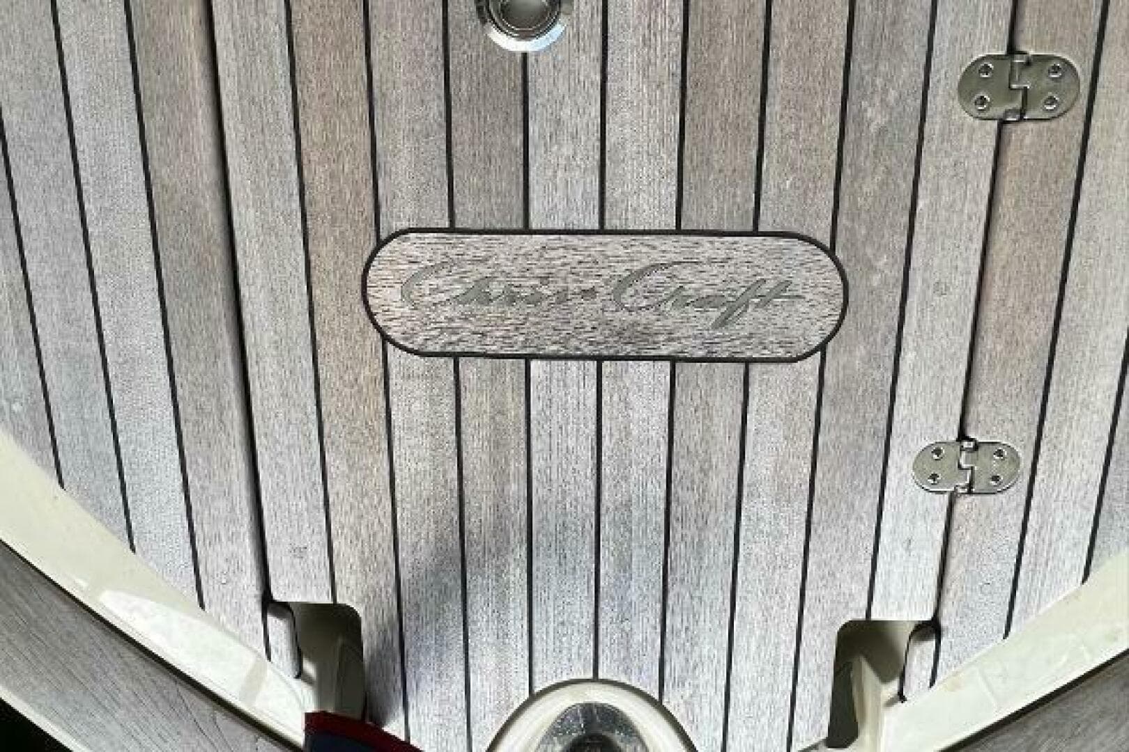 2020 Chris-Craft Launch 31 GT — photo 28