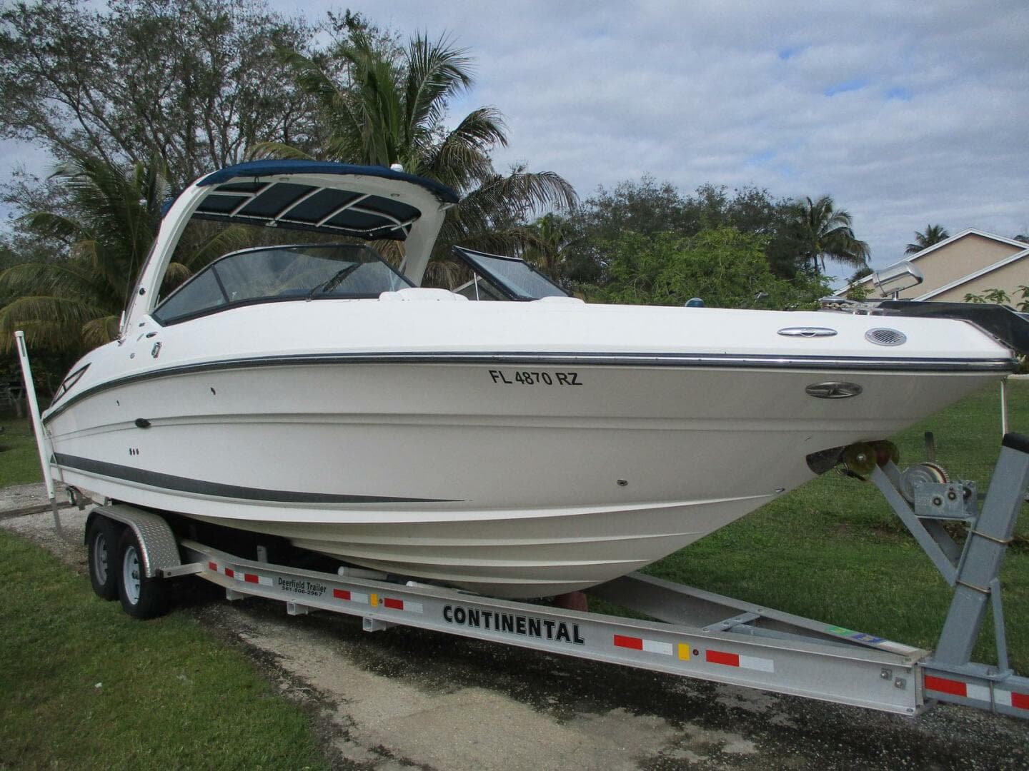 2010 Sea Ray 300 Slx — photo 1