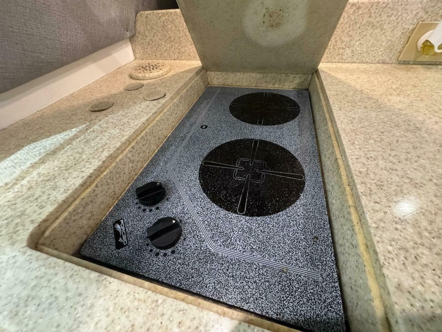 2000 Ocean Yachts 48 Convertible — photo 23