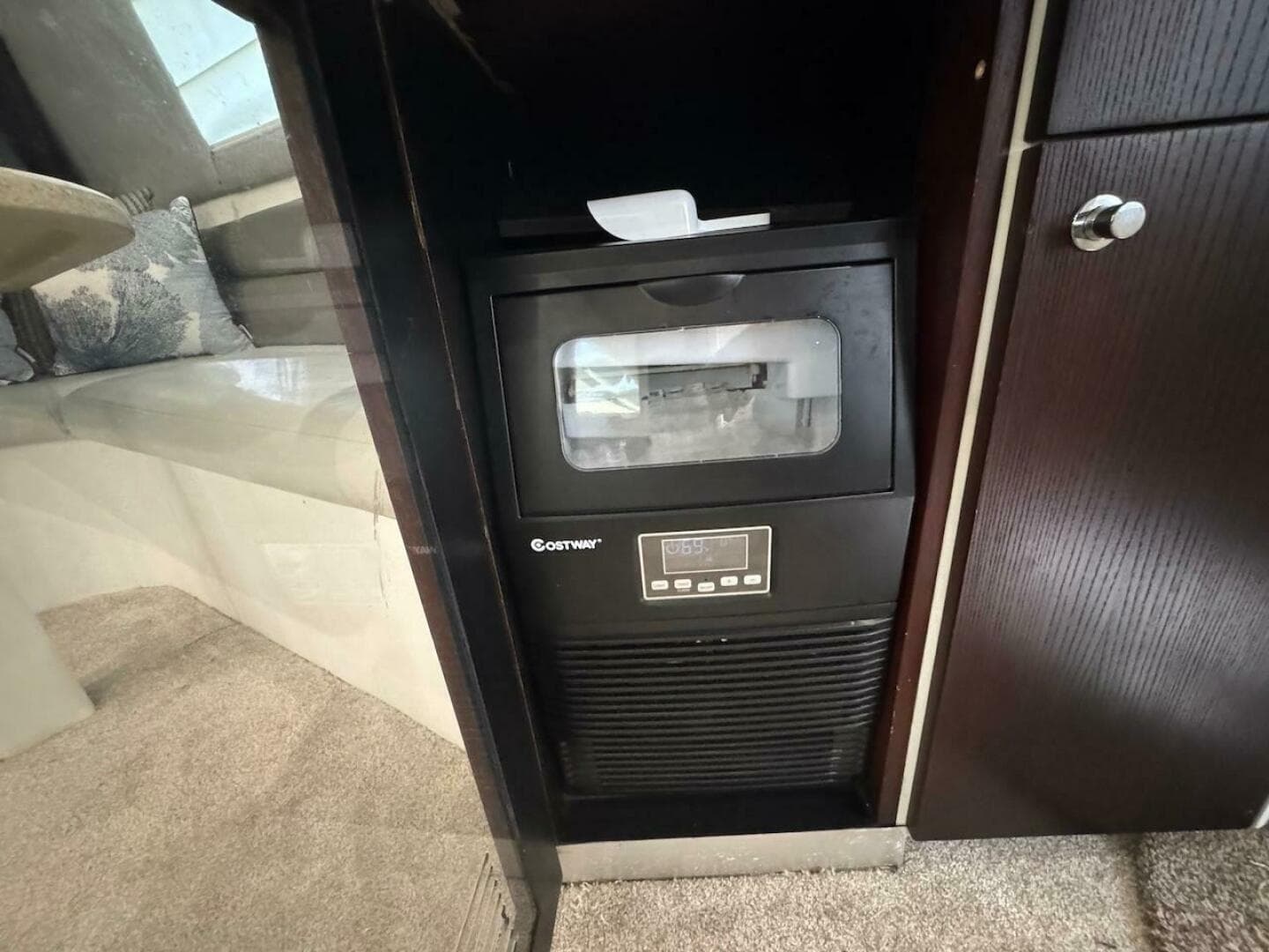 2000 Ocean Yachts 48 Convertible — photo 19