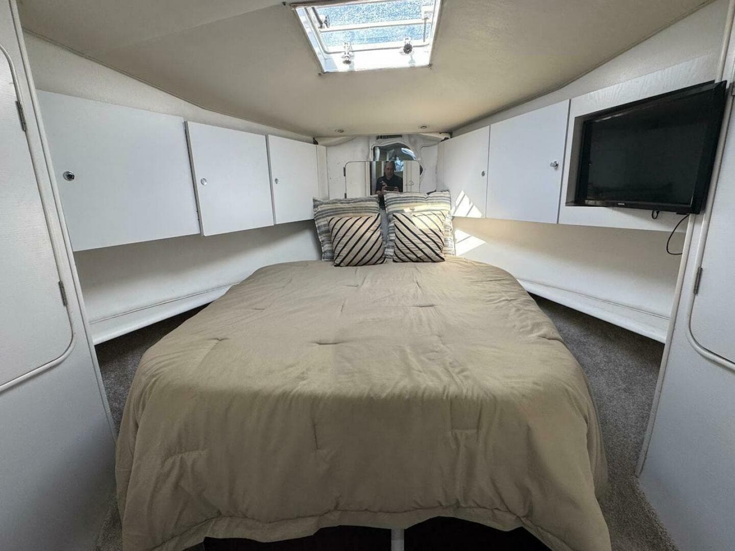 2000 Ocean Yachts 48 Convertible — photo 34