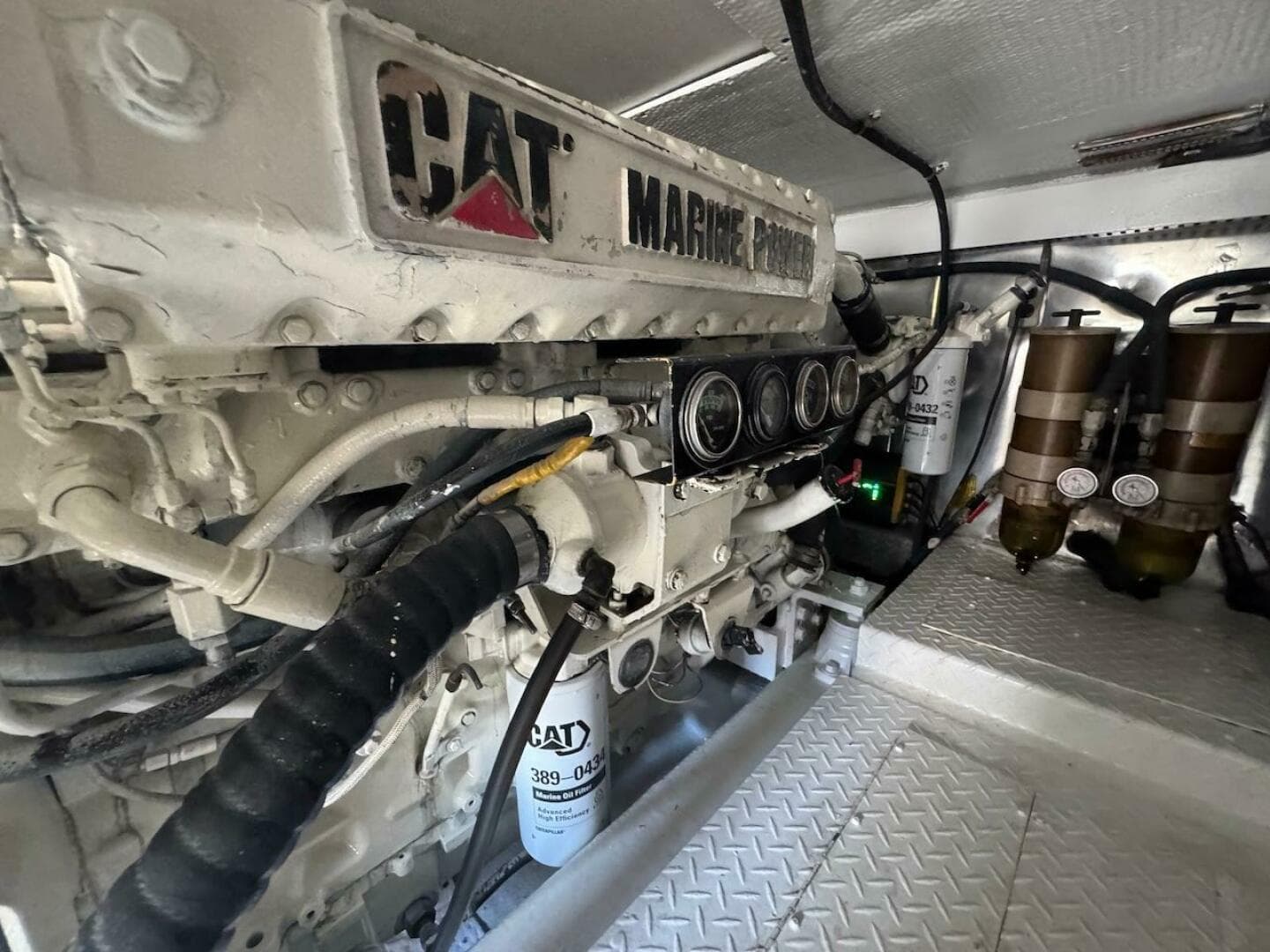 2000 Ocean Yachts 48 Convertible — photo 43