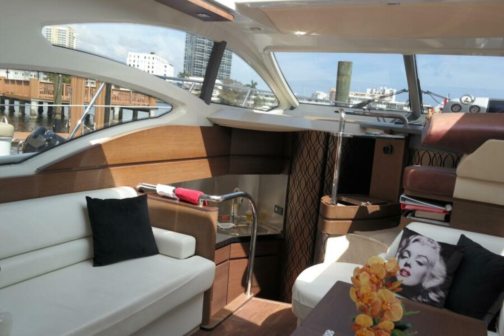 2009 Azimut 43S — photo 18