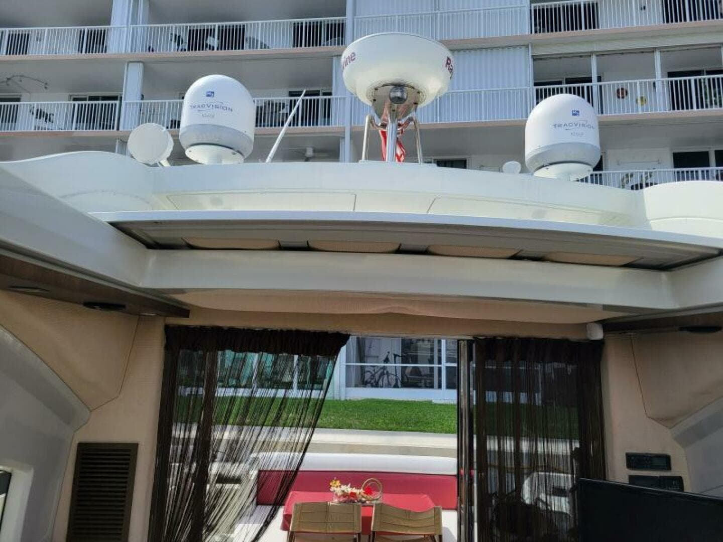 2009 Azimut 43S — photo 22