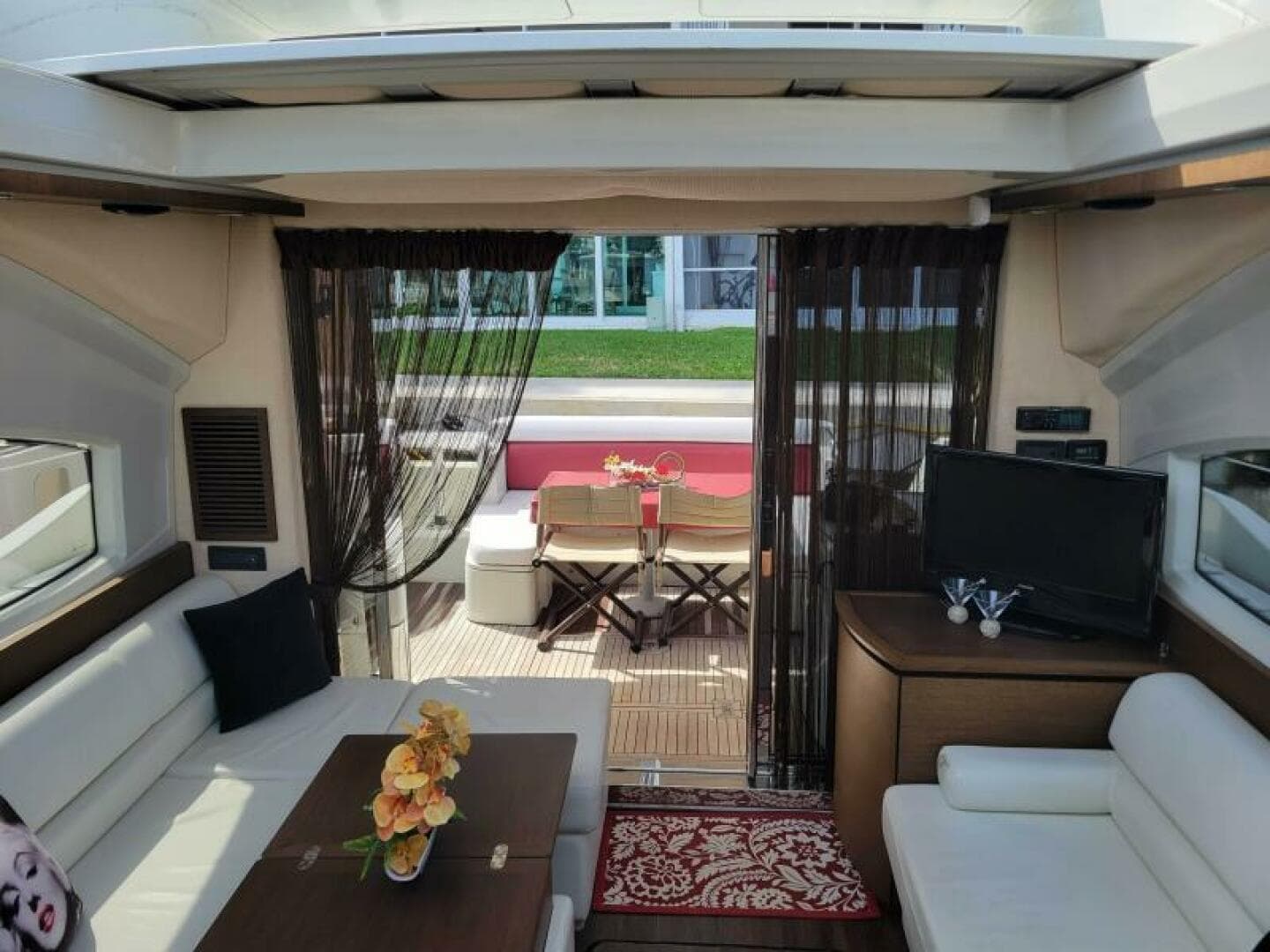 2009 Azimut 43S — photo 21